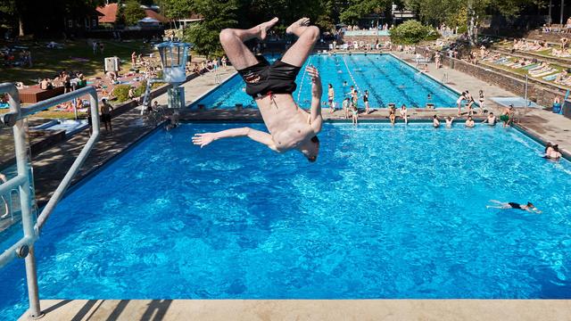 Zwischenbilanz: Freibäder in Hamburg: Saisonverlauf bleibt wetterabhängig