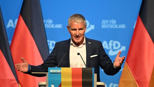 Thüringer Landtag: Höcke will Wagenknecht zur Ministerpräsidentin machen