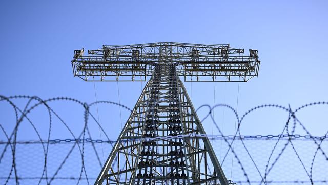 Sicherheit des Stromnetzes: Neue Zäune und Kameras: Berlin schützt Stromnetz besser