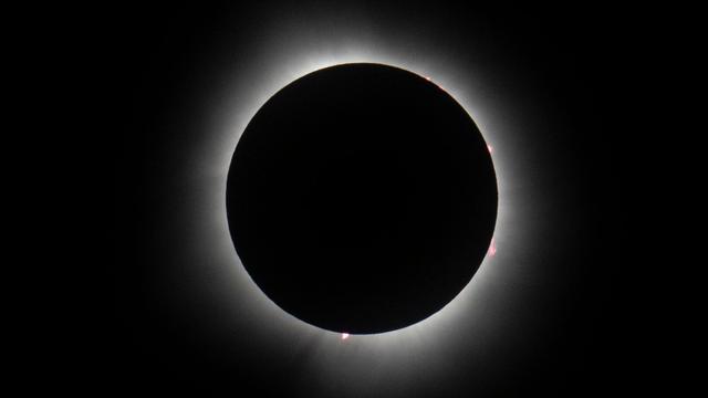 Himmelsschauspiel: Spanien vor historischer Sonnenfinsternis - Reisewelle rollt