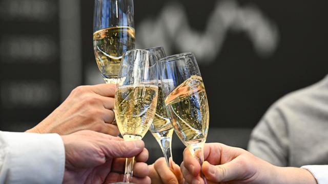 Analyse zum Geschäftsjahr 2025: Dax-Vorstände verdienen 42 Mal so viel wie die Beschäftigten
