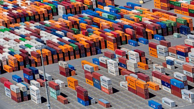 First Half Results: German Seaports Handle More Containers, Less Bulk Cargo