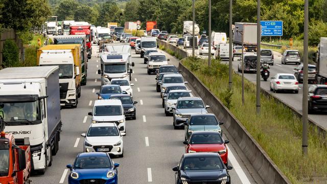 Stauprognose: Ferienverkehr: Wo am Wochenende Staus drohen