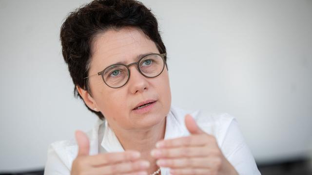 Von Menschen abschrecken: Gentges: Wolf wird abgeschossen, falls Vergrämung misslingt