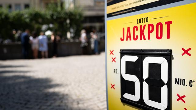 Glücksspiel: Lotto-Jackpot auch nach 40 Ziehungen nicht geknackt