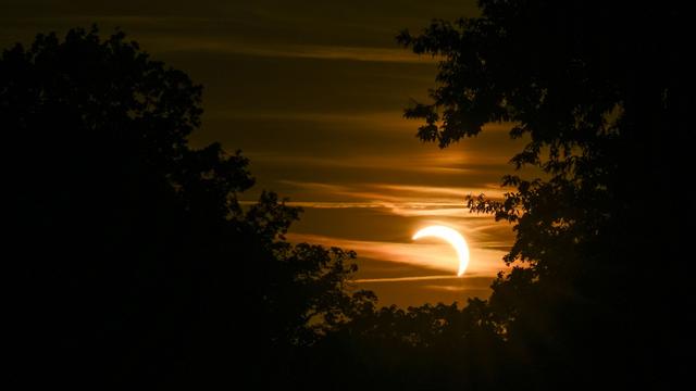 Folgen des Himmelsspektakels: Nach Sonnenfinsternis: Patienten mit Beschwerden in Kliniken