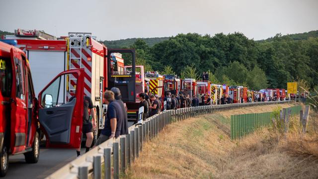 Feuerwehr im Dauereinsatz: 200 Einsatzkräfte als Ablösung im Hürtgenwald