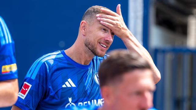 Fußball-Bundesliga: Dzeko mit 40 zurück in der Bundesliga: «Fühle mein Alter»