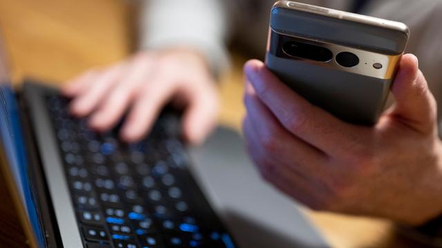 Fahndungserfolg: Millionenbetrug an Bankkunden: Ermittler heben Netzwerk aus