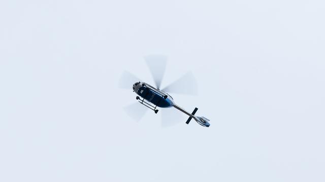 Einsatz: Polizei sucht Mann mit Hubschrauber