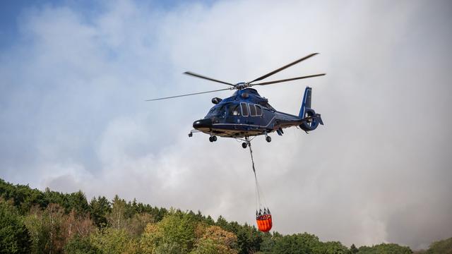 Hilfe aus der Luft: Mehrere Löschhubschrauber bei Hürtgenwald erwartet