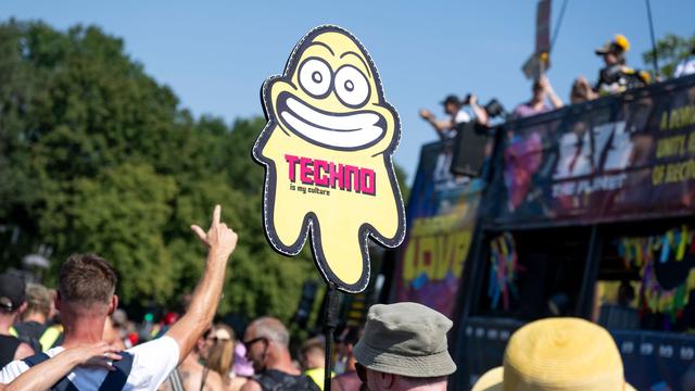 Musik-Demo in Berlin: Polizei: Keine größeren Störungen bei «Rave The Planet»