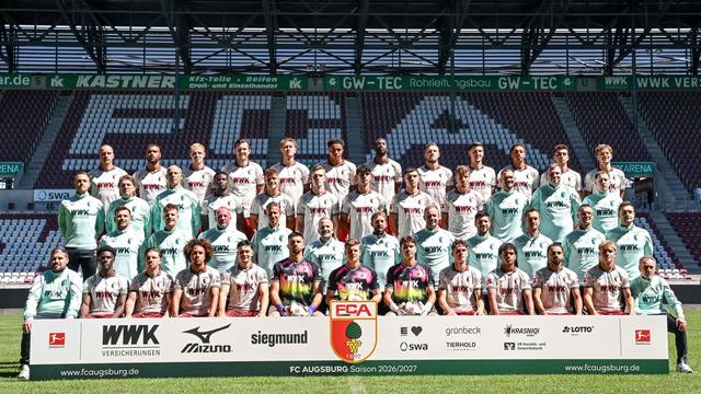0:4 in England: Augsburg-Pleite bei Generalprobe: «Ganz anders vorgestellt»