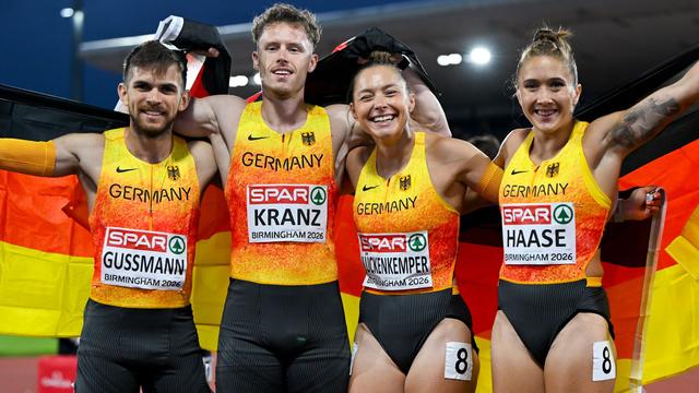 Leichtathletik: Bei EM-Premiere: Deutsche Mixed-Staffel sprintet zu Silber