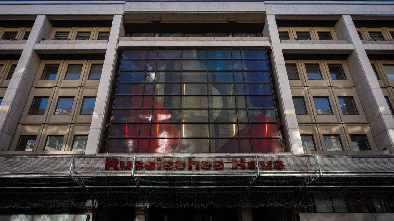 The Controversy Over the Russian House in Berlin: Culture Center or Spy Nest?