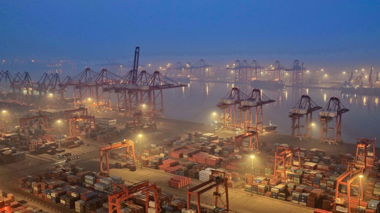Economía: La economía china pierde impulso