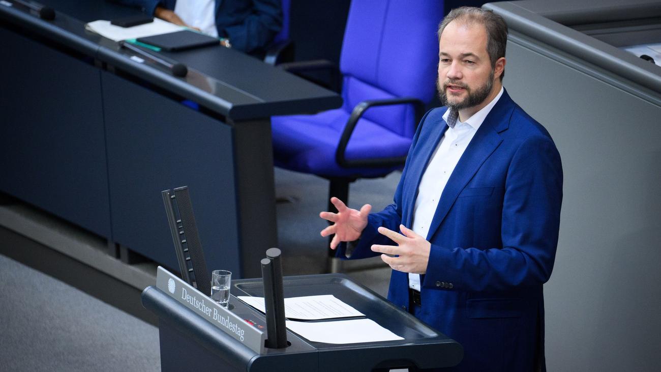 AfD's Martin Sichert Barred From Friesland Election After Court Rejection
