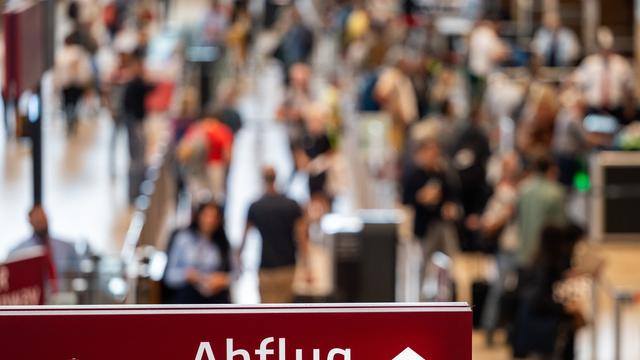 Hauptstadtflughafen: Etwas weniger Passagiere am Flughafen BER