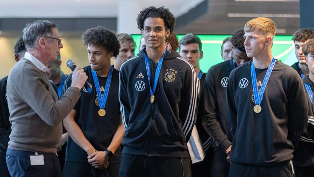 Transfer nach Toulouse: Ex-Wolfsburger Odogu verlässt AC Mailand nach einem Jahr