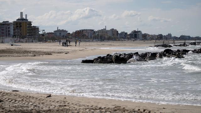Adria: Makabrer Fund: Urne aus Deutschland an italienischem Strand