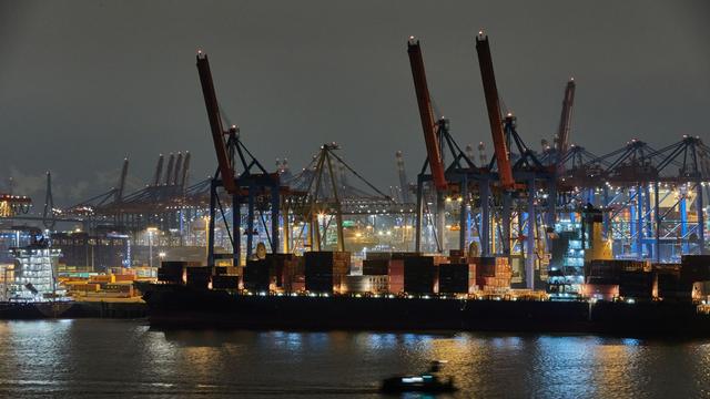 Transport: Warnstreik im Hamburger Hafen hat begonnen
