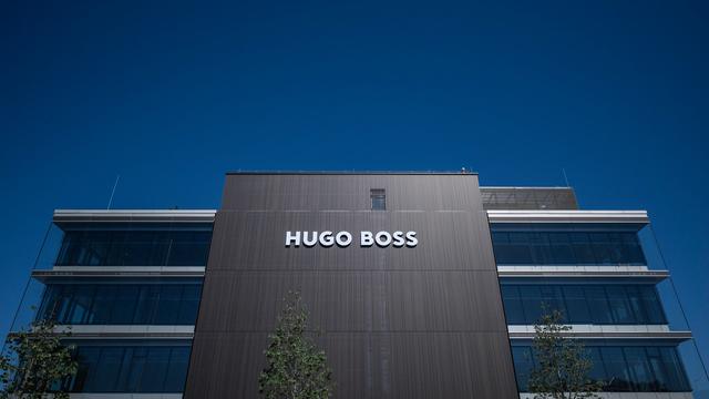 Bekleidungs-Riese: Frasers baut Position bei Hugo Boss weiter aus