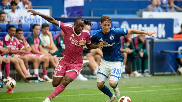 Fußball-Bundesliga: Schalke verlängert mit Eigengewächs Becker bis 2030