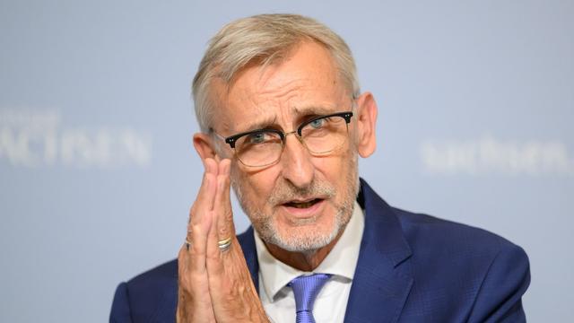 Bund soll liefern: Schuster: Risikoanalyse für Drohnenabwehr unverzichtbar