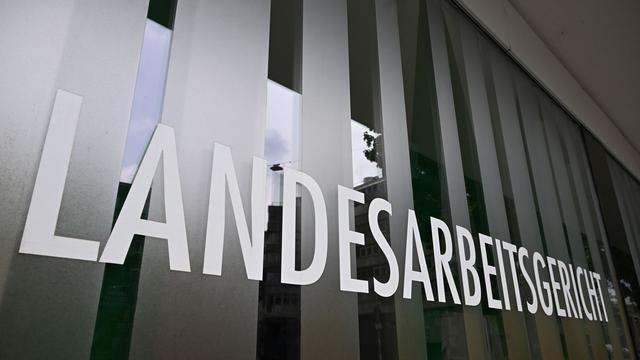 Lohngerechtigkeit: Urteil: Daimler Truck muss Managerin 210.000 Euro nachzahlen