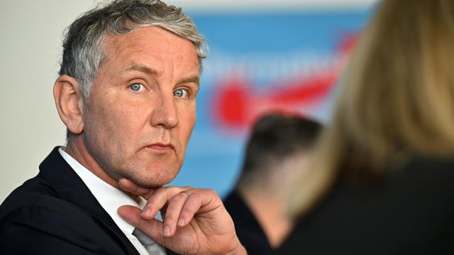 Landtag: AfD stellt Misstrauensantrag gegen Regierungschef Voigt