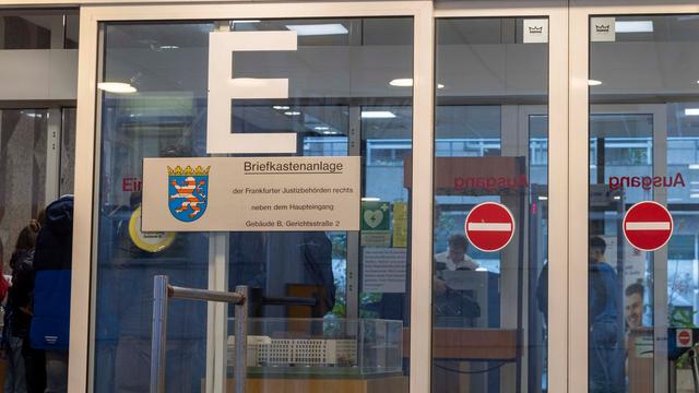 Arzt angeklagt: Anästhesist nach Tod von Kind erneut vor Gericht
