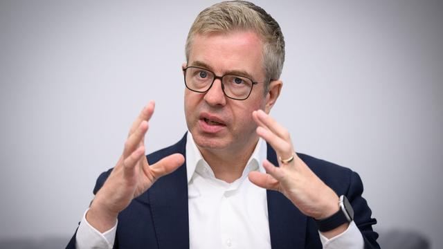 Hackerangriff: Evers: Zentrale Steuerung für IT und Digitalisierung nötig