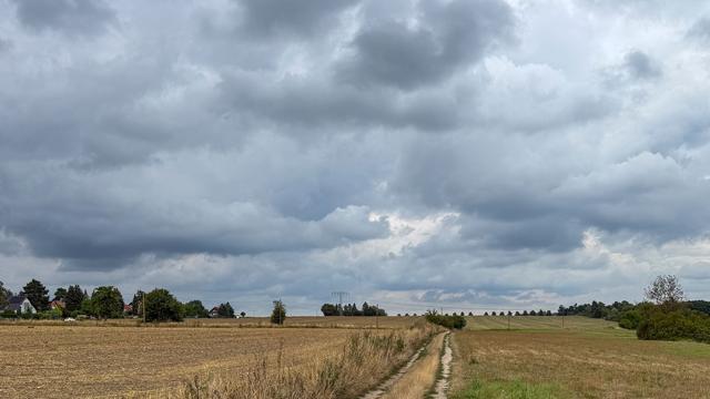 Trübe Tage: Starke Gewitter in Ostdeutschland erwartet