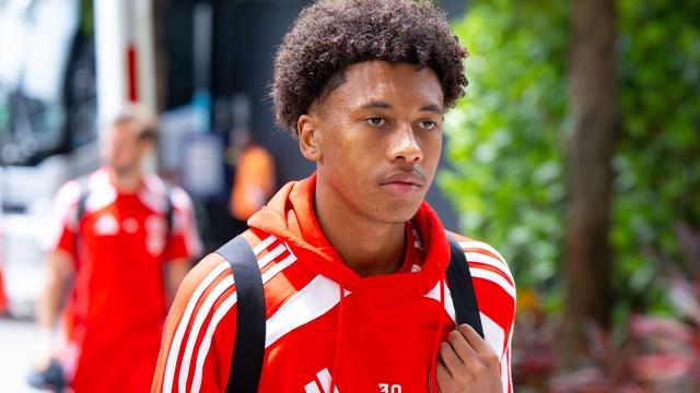 Fußball-Bundesliga: FC Bayern verlängert Vertrag mit Nachwuchsverteidiger