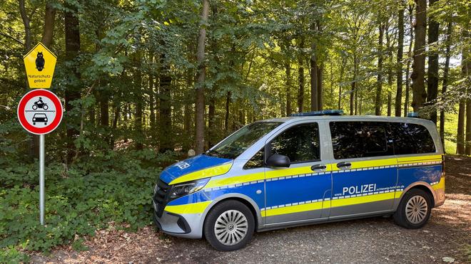 Leichenfund: Neue Suche in Waldstück nach Torso-Fund | DIE ZEIT