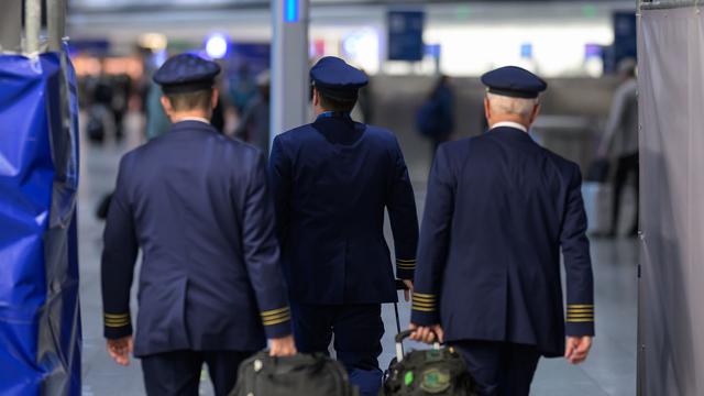 Mitgliederbefragung: Umfrage: VC-Piloten weiterhin streikbereit