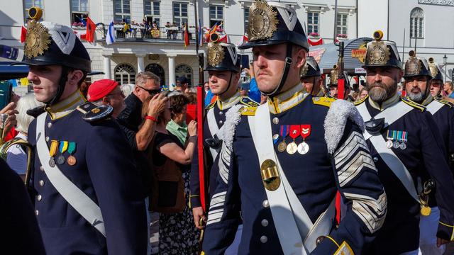 Bild: Volksfeste: 25. Schwedenfest in Wismar eröffnet - «Fest des Friedens»