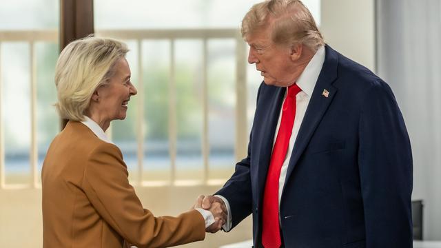 Trumps Zollchaos: Was nach einem Jahr vom EU-US-Zolldeal geblieben ist