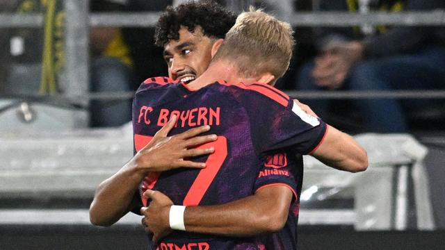 Fußball: Bayern feiern Supercup-Sieg in Dortmund: «So weitermachen»