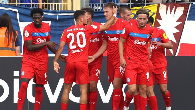 DFB-Pokal: Holstein Kiel lässt sich von 1860 München nicht überlisten