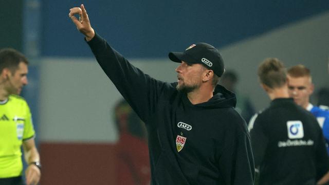 Rostocker verlieren 0:4: Nach Pokalspiel: Stuttgart-Trainer wünscht Hansa Aufstieg