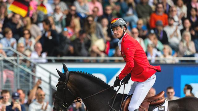 Reit-WM in Aachen: Ausgerechnet beim WM-Finale: Blech für Springreiter