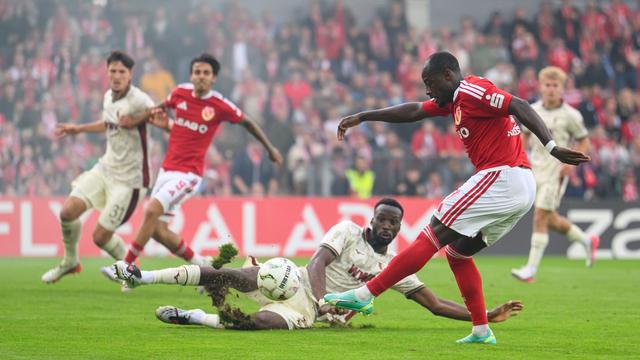 DFB-Pokal: Leiden statt Leichtigkeit: Augsburgs Arbeitssieg als Lektion