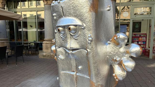 Sachbeschädigung: Bernd das Brot wieder entsilbert