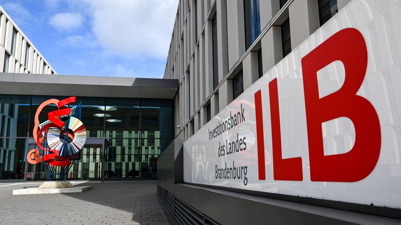 Investitionen: Brandenburg will mehr investieren - Übernahme eigener Bank
