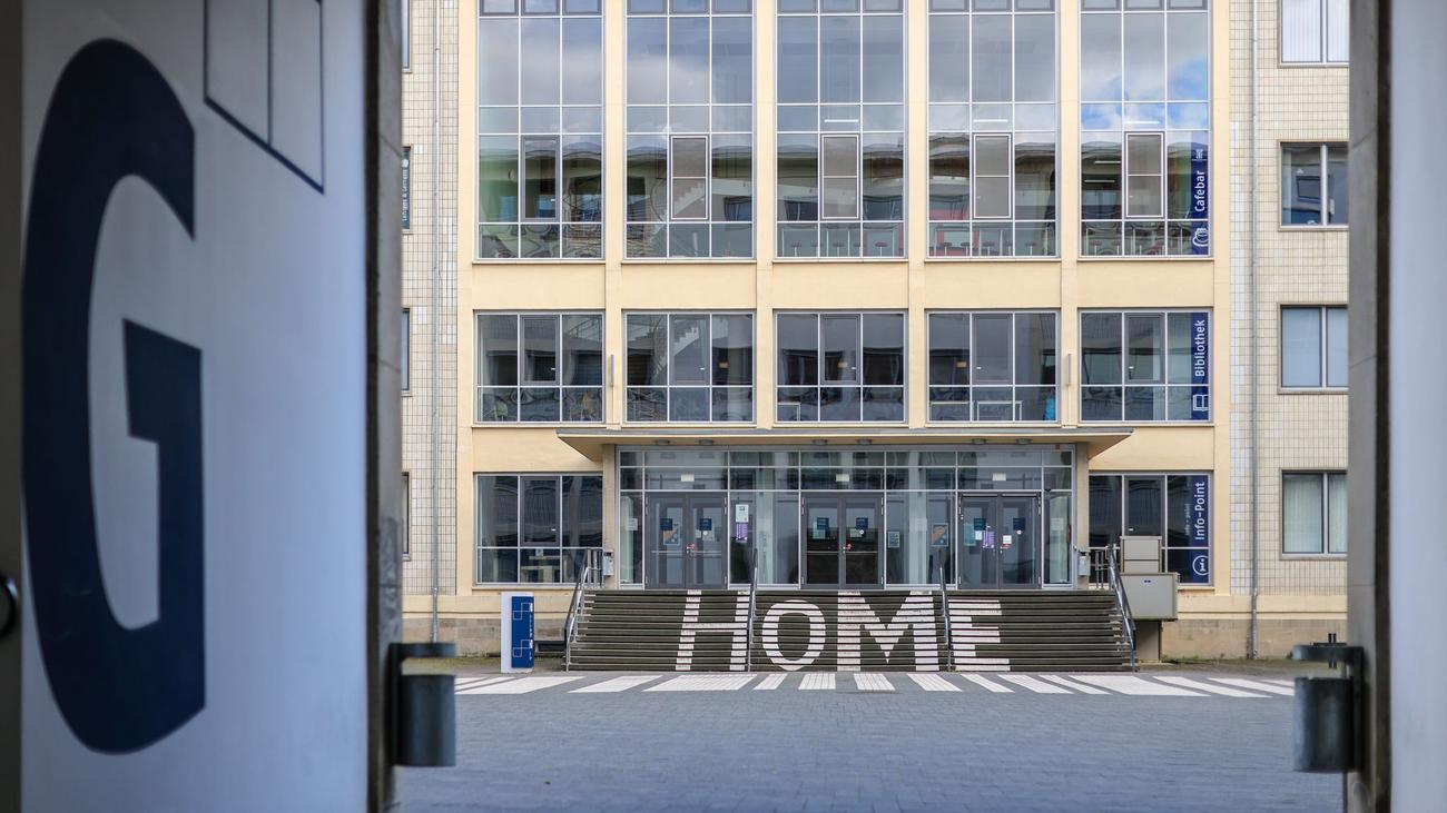 Chemie-Forschung: Chemieforschungszentrum eröffnet erste Büros in Merseburg
