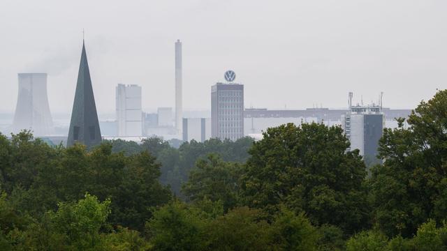 Gespräche mit Belegschaft: Serie von Betriebstreffen zu Krise bei VW beginnt