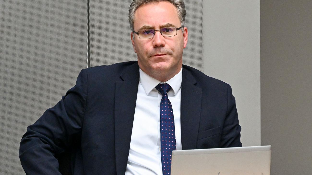 IT-Sicherheit: Staatssekretär räumt nach Hackerangriff offene Fragen ein