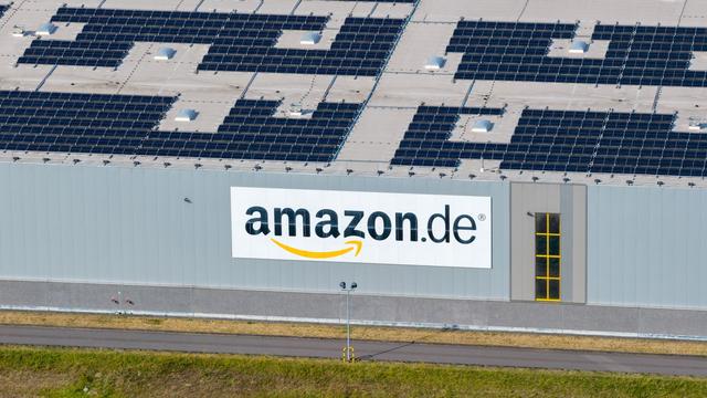 Online-Handelsriese: Amazon baut Logistikzentrum für hohen Millionenbetrag um