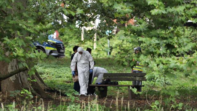 Großeinsatz der Polizei: 20-jähriger Mann in Leverkusen erstochen